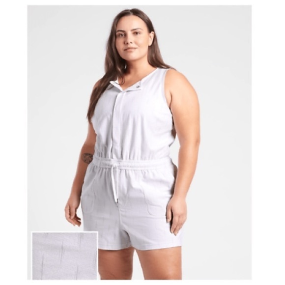 Athleta Pants - Athleta Farallon Printed Romper Spliced Magic Veil Gray